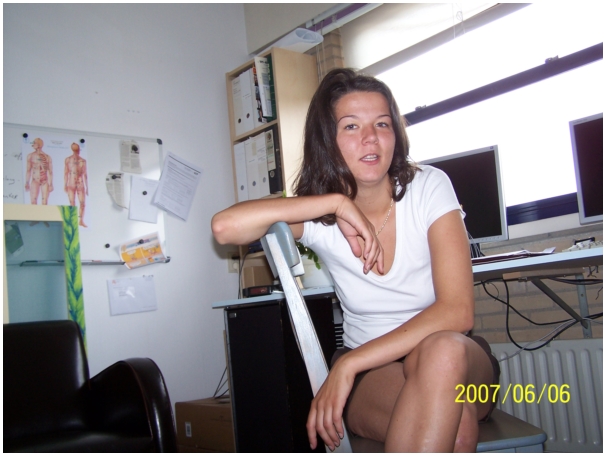 584x433 pixels (181K)